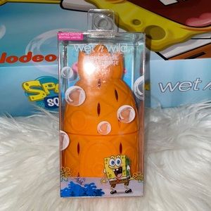 Wet n Wild Sponge Case